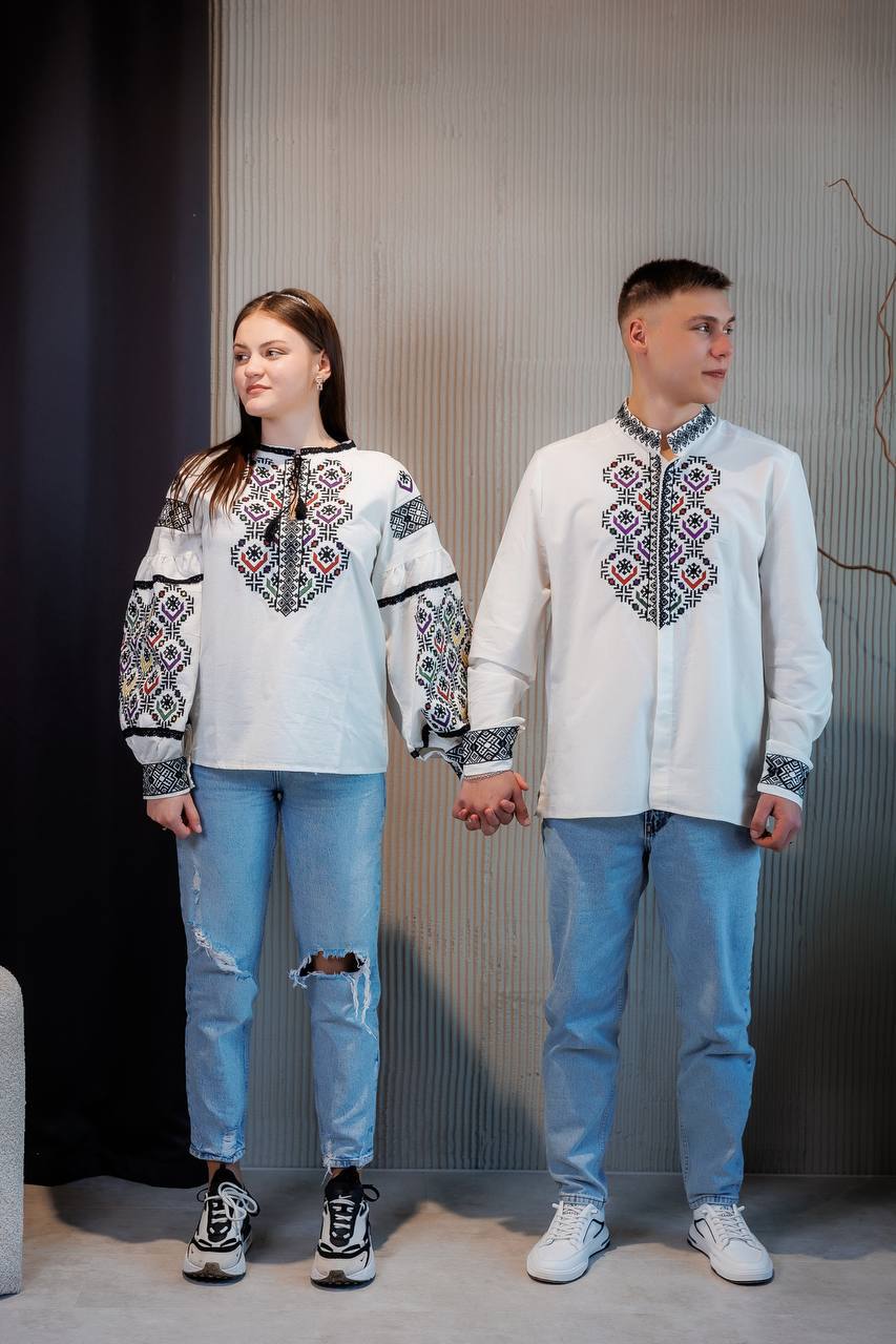 Комплект вишиваночок
